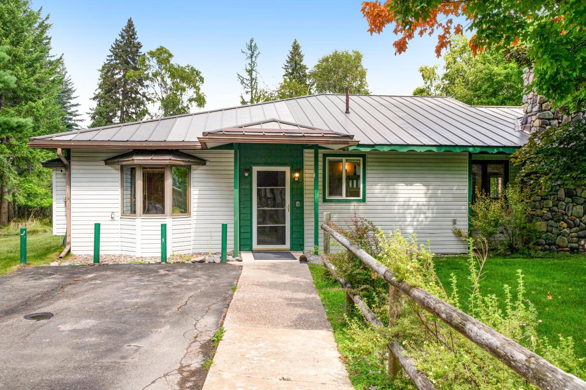 Swan River Rendezvous Bigfork Ngoại thất bức ảnh